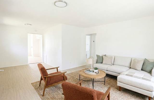 3 bedroom Ranch home with LARGE basement - EDEN and CMHA section 8 available. Gallery 4