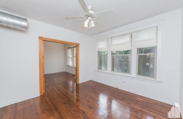 1940 W Winona photos photos