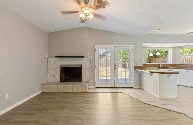 6815 SW Fenwick- COMING SOON! Gallery 3
