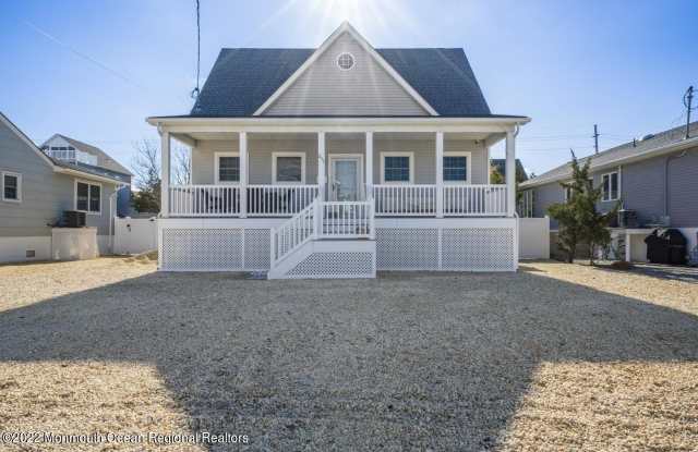 231 Harding Avenue photos photos