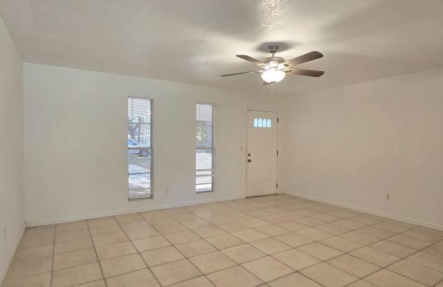 1537 Mango Tree Drive Gallery 4