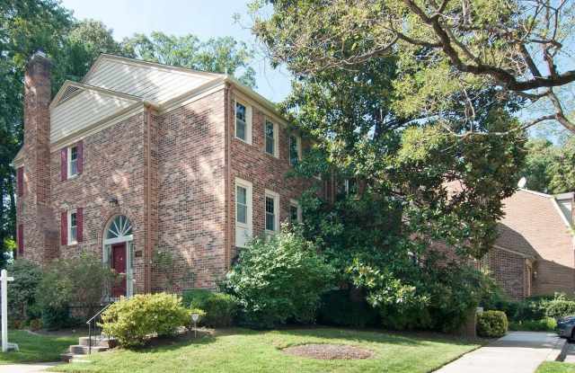 11400 DORCHESTER LN - 11400 Dorchester Lane, North Bethesda, MD 20852