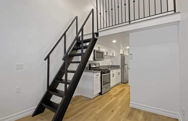 3009 Vancouver Avenue photos photos