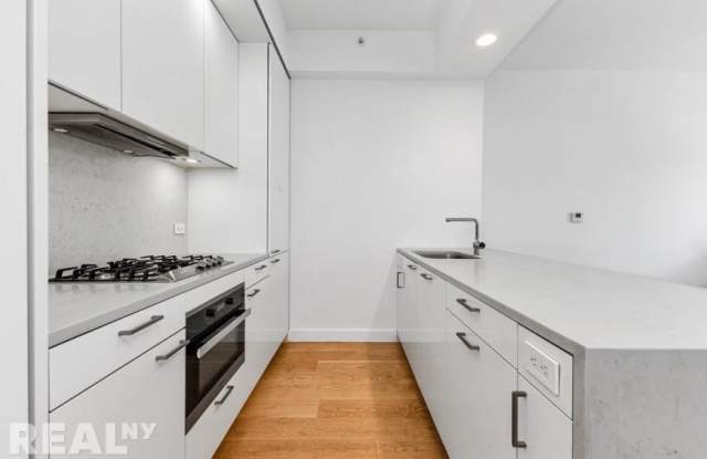 301 East 61st Street - 301 East 61st Street, New York City, NY 10065