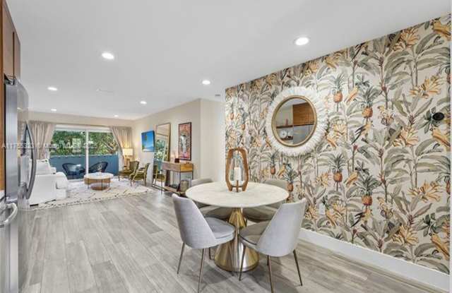 300 Galen Dr unit 306 (A11755323) - 300 Galen Drive, Key Biscayne, FL 33149