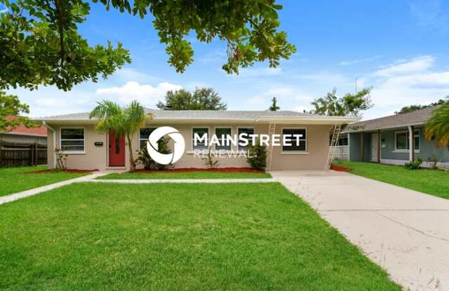 1310 30th Street West - 1310 30th Street West, Bradenton, FL 34205