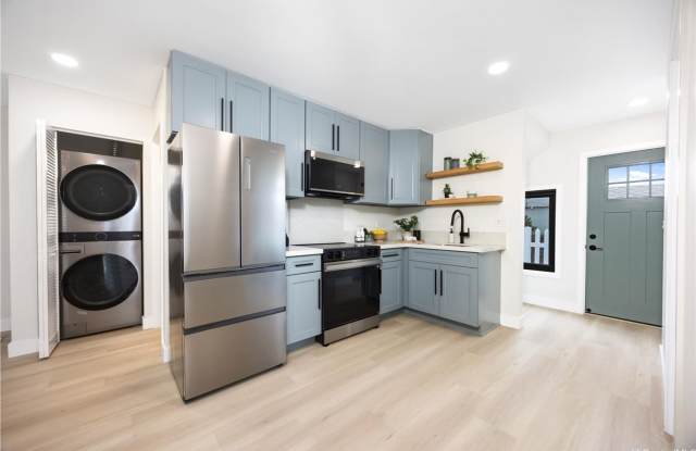 Bright & Renovated 2BD/1BA in Wilhelmina Rise – Move-In Ready! photos photos