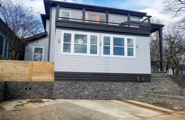 1206 Dekalb Avenue North East Gallery 2