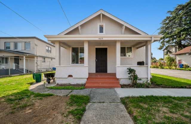 Updated 2-Bedroom Home with Modern Finishes in Rainier Valley - Seattle! Gallery 1