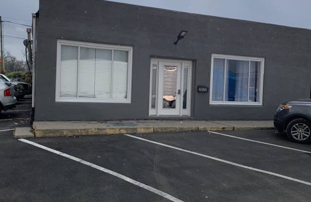 3032 Maumee Avenue - 1 Gallery 2