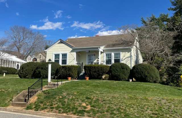 4 BR 1 BATH home photos photos