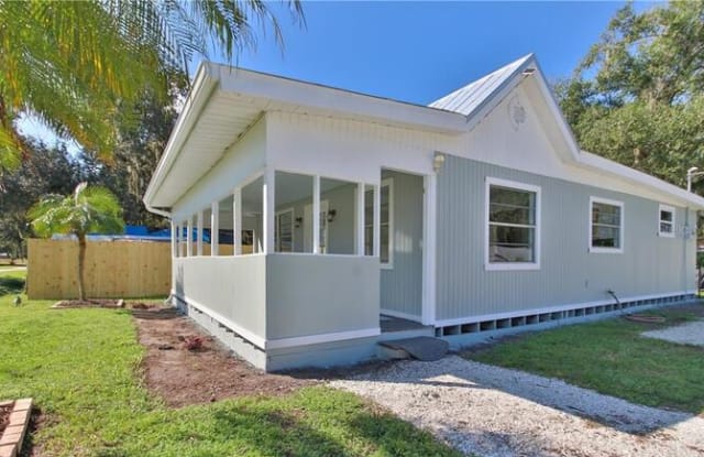 8207 121st Avenue East - 8207 121st Avenue East, Manatee County, FL 34219