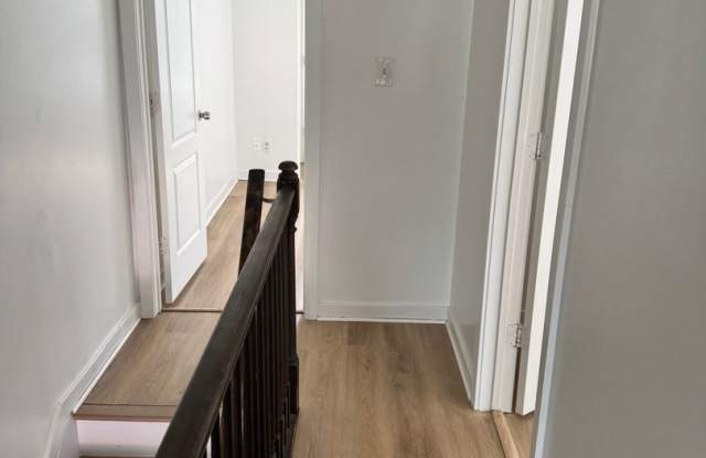 A Unique Offering -- 1238 W Firth Street is Waiting For You! Gallery 4