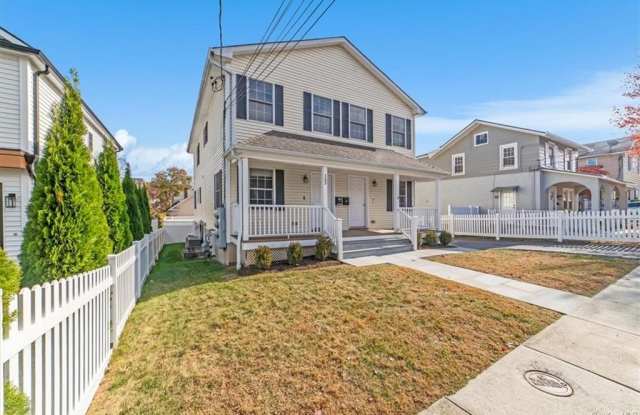 165 Fairview Avenue - 165 Fairview Avenue, Port Chester, NY 10573