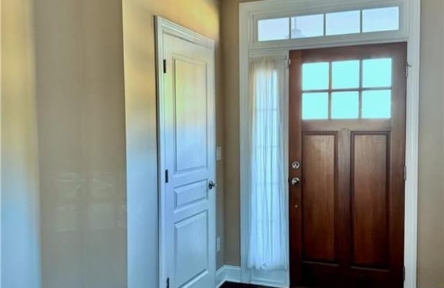 5245 Haven Crest Lane Gallery 3