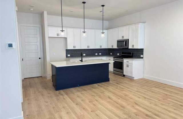 1313 Eureka Springs Street photos photos