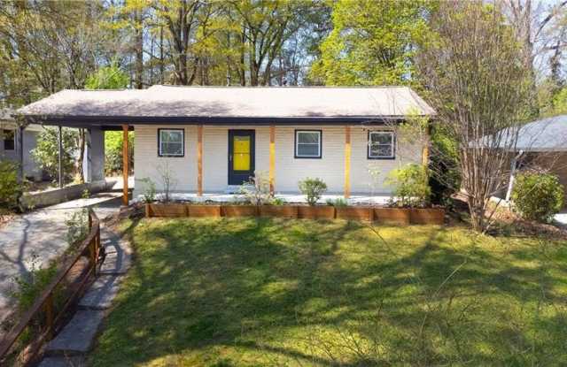 444 Fairburn Road NW photos photos