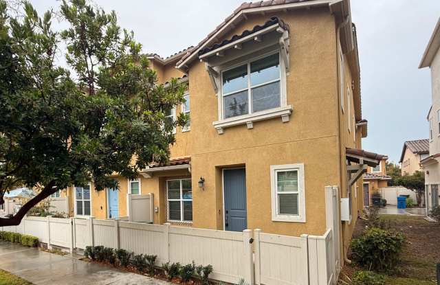 Modern Townhome in Otay Ranch – 3BR/2.5BA with Attached Garage photos photos