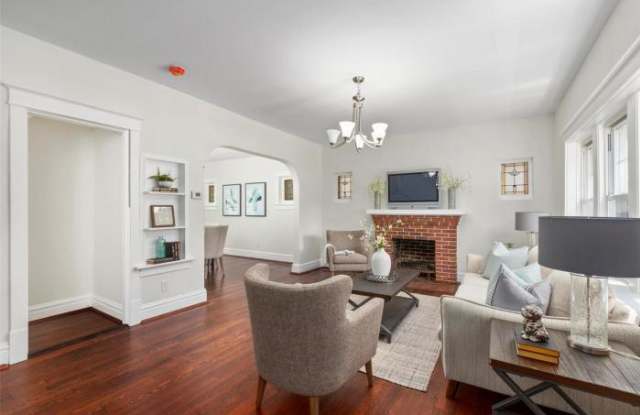 5817 Pershing Avenue Gallery 2