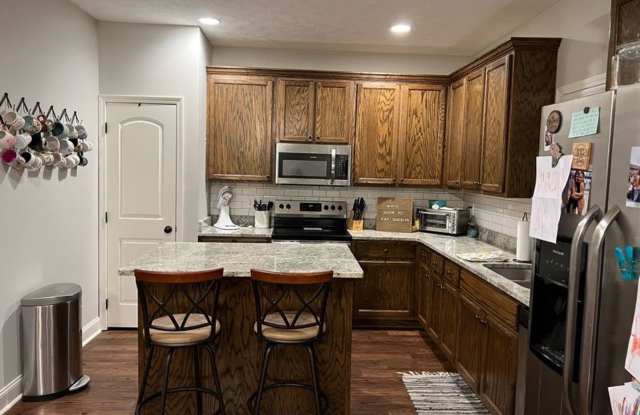 Updated Duplex in Auburn! photos photos