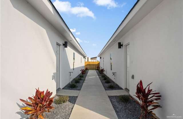 508 N Onyx Avenue Gallery 2