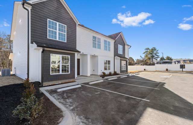 ***NEW CONSTRUCTION 2BR 2BATH Fort Bragg Manchester Gate less then 5 miles photos photos