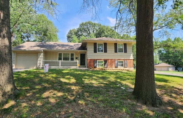 3925 S Delaware Ave - 3925 South Delaware Avenue, Independence, MO 64055