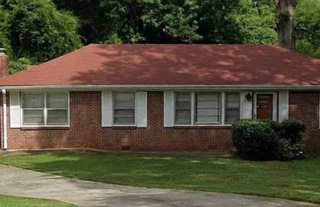 Room in 3 Bedroom Home at Batiste Garden Cir photos photos