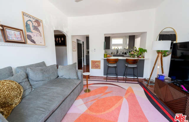 5555 Echo St photos photos