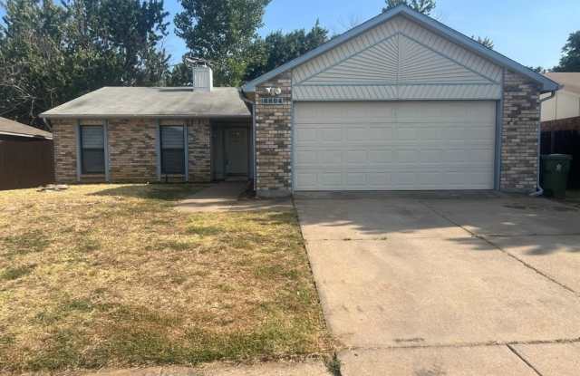 6804 Blackberry Drive - 6804 Blackberry Drive, Arlington, TX 76016