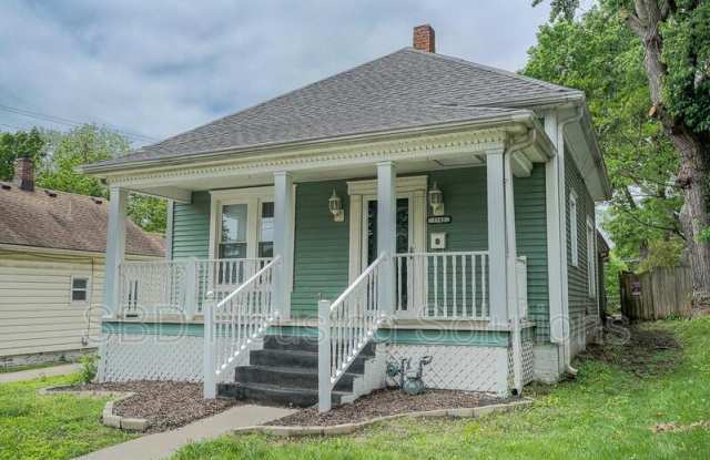 1542 S Willow Ave. Gallery 1