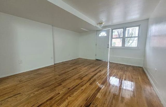 3900 Harper Avenue photos photos
