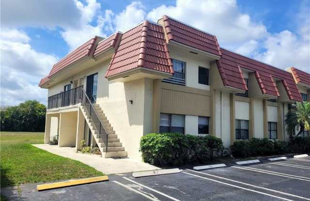 11096 Royal Palm Boulevard photos photos