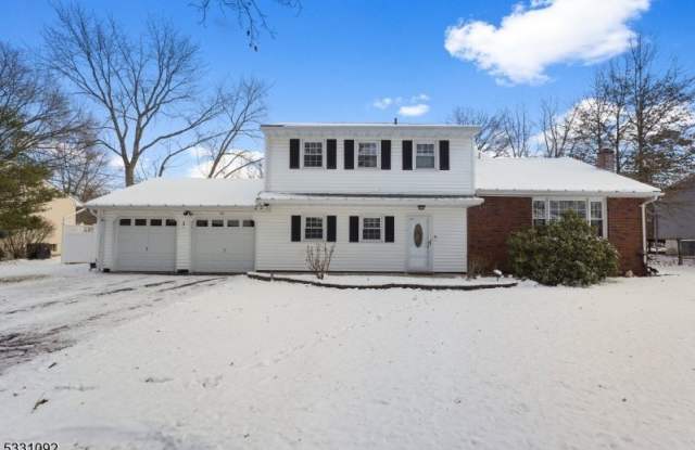3 Ferndale Dr Gallery 2