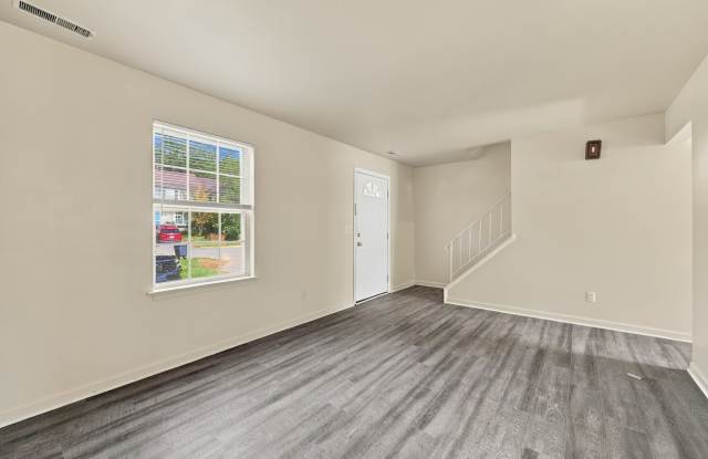 1645 Townwood Court Gallery 4
