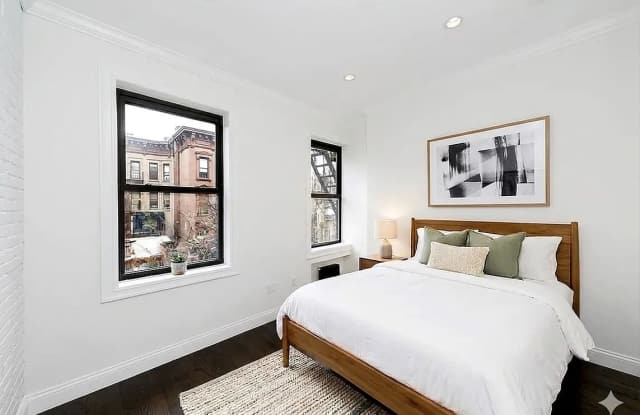 338 East 55th Street photos photos