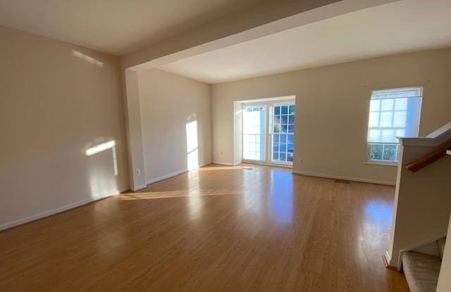 6302 MEADOW GLADE Lane Gallery 3