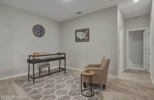 3841 HEATHERBROOK Place Gallery 4
