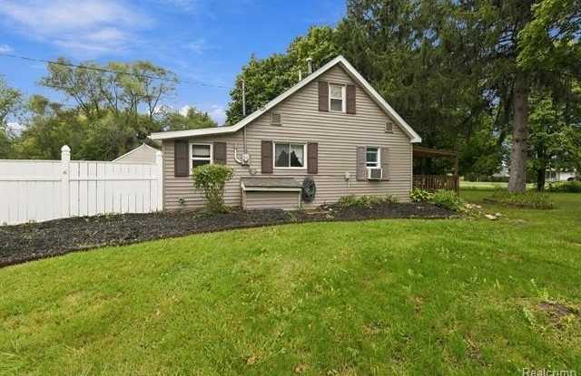 5007 Willard Road Gallery 3