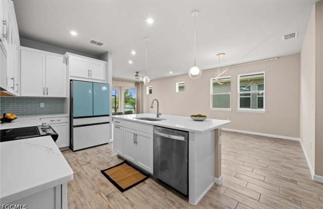 10288 Bonavie Cove Drive Gallery 2