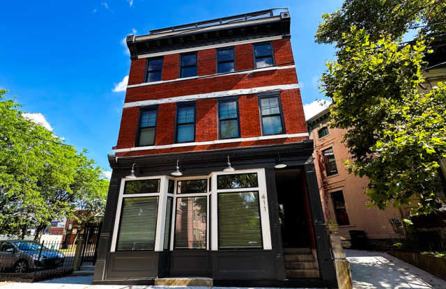 411 Clark St - 411 Clark Street, Cincinnati, OH 45203