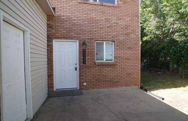 1295 E Gordon Ave photos photos