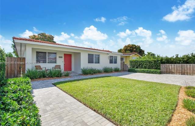 6560 SW 26th St - 6560 Southwest 26th Street, Coral Terrace, FL 33155