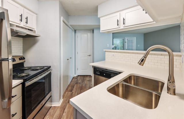 Timber Hollow photos photos