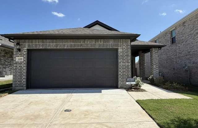 109 Greenbriar Drive Gallery 1