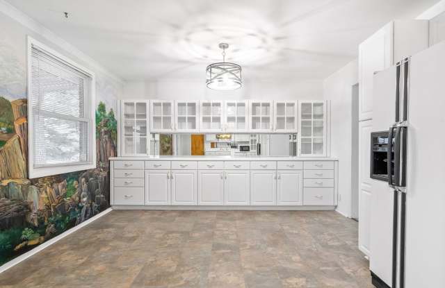 3 Bedroom Pet Friendly Home For Rent With Finished Basement! photos photos 3 Bedroom Pet Friendly Home For Rent With Finished Basement! photos photos