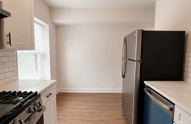7416 North Ashland BoulevardApt 1 Gallery 3