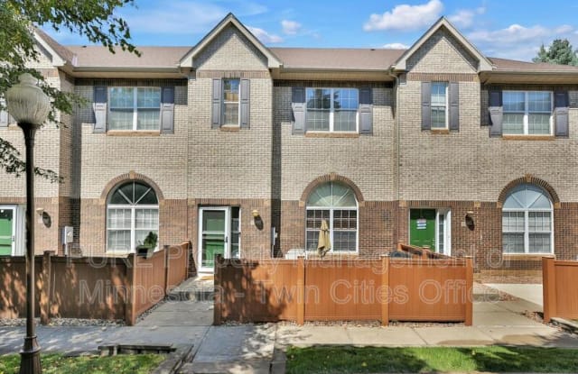 6486 Regency Ln - 6486 Regency Lane, Eden Prairie, MN 55344