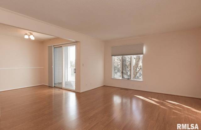 3040 PARKWILD Drive Gallery 2