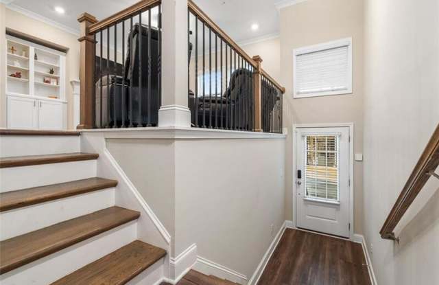 2641 Blackburn Ct Gallery 2